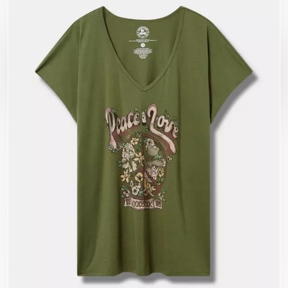 Torrid Peace and love Woodstock. Relaxed fit, cotton.